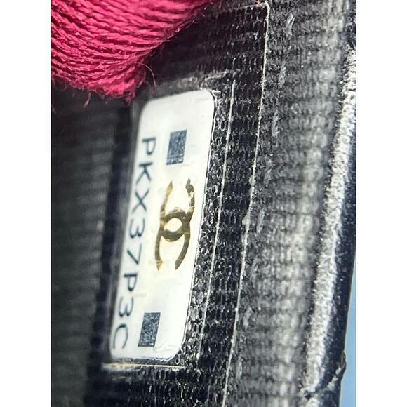 Chanel Women Pre-Loved Bag Very Good Condition - Picture 7 of 9